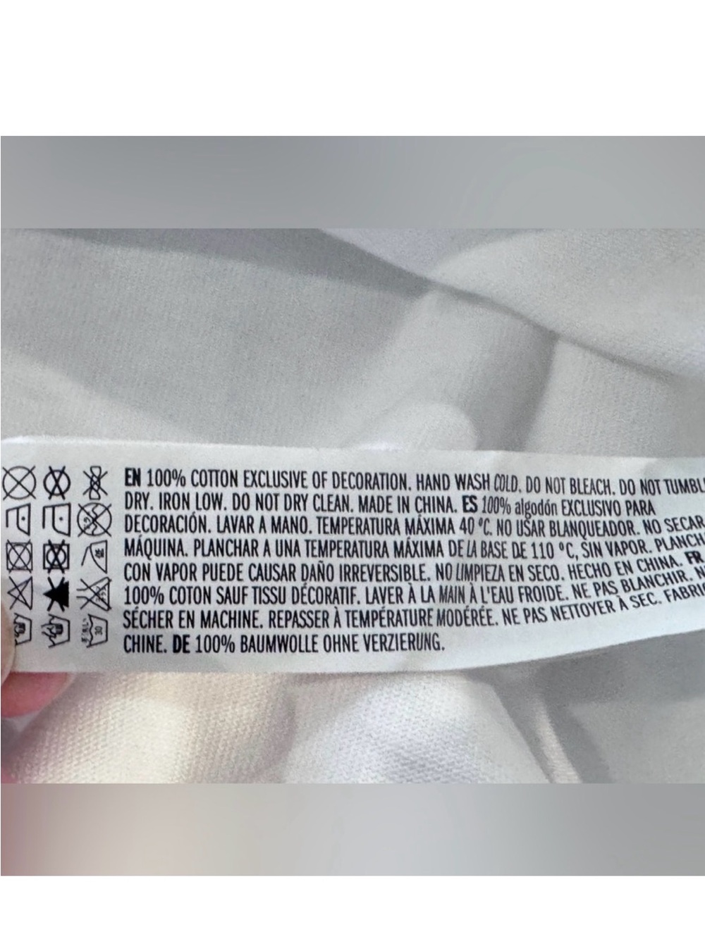 Endless Rose Beaded “LOVED” White T-Shirt Small New - Picture 13 of 13